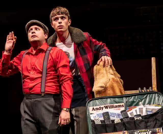 Lovely Jubbly: Only Fools and Horses musical is magnifique