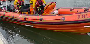 RNLI heroes rescue yacht stranded between Dartmouth and Brixham