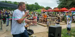 Dartington Extravaganza raises £4,000 for community pool revival