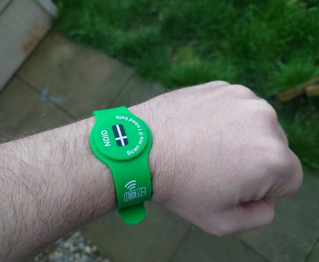 Police trial neurodiversity wristbands