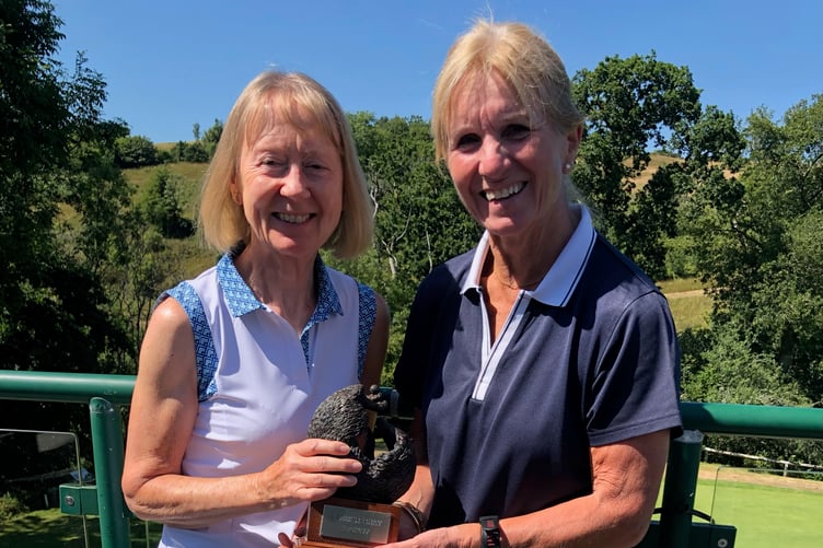 Dartmouth lady captain Chris Mushens and trophy winner Shelley Durrans