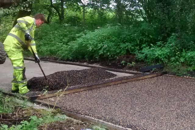Work begins to improve Ivybridge walking and cycling path