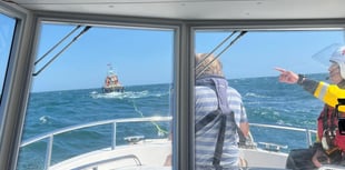 Lifeboats rescue powerboat near Hope Cove