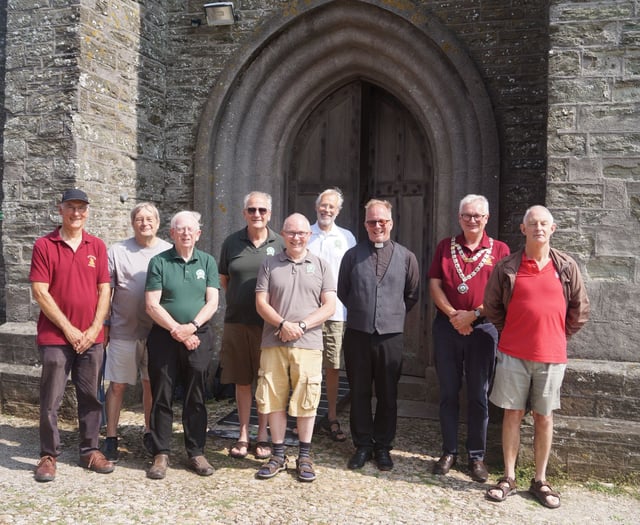 Salcombe marks VJ Day with bell peal