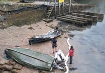 Emergency services tackle Waterhead Creek boat fires