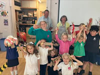 Devon Kids Learn Strawcraft
