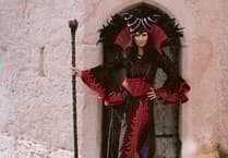 Snooze and you lose with this panto spectacular