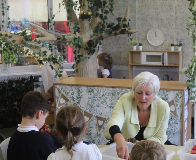 South Devon MP Caroline Voaden visits Stokenham Primary 
