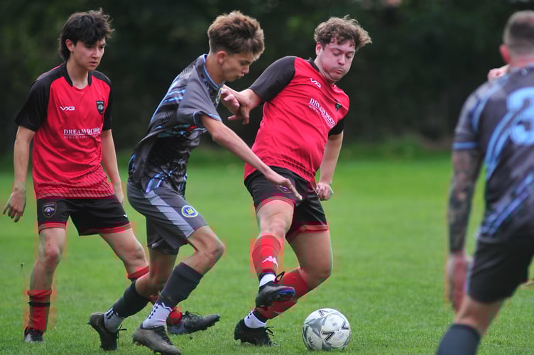 South Devon Football League Devon Senior Cup. Watts Blake Bearne versus Harbertonford. A 2-1 home win for the Claymen at Abbrok 