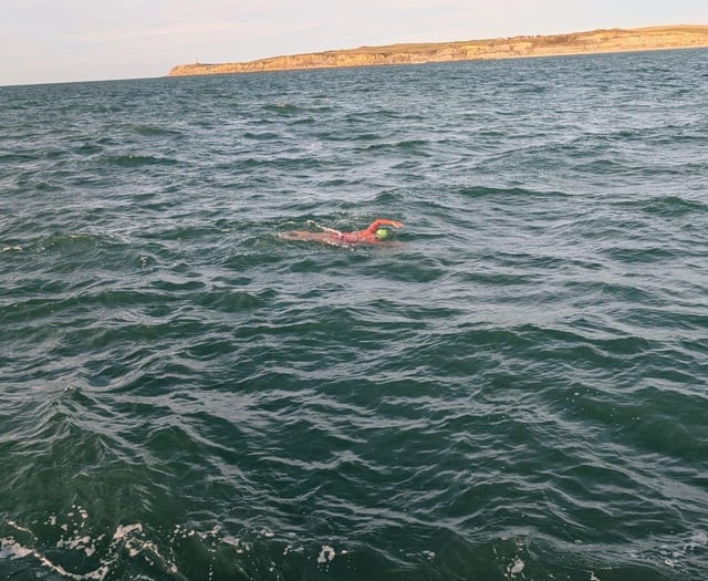 Sharon feels “lucky” after 15-hour channel swim