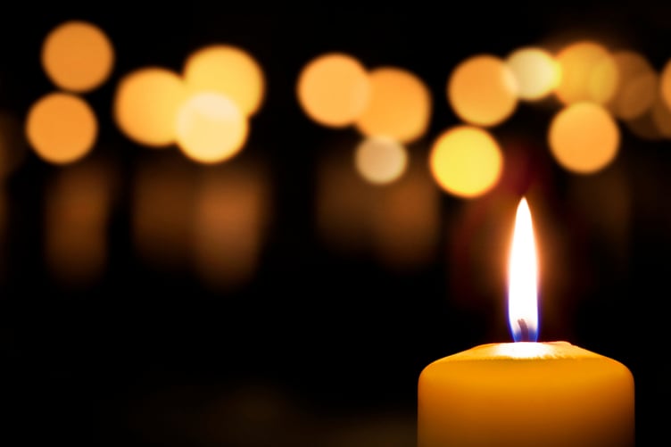 WSBH Candle