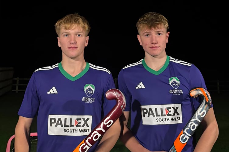 Barnett brothers, Ben (left) and Tom (right) 