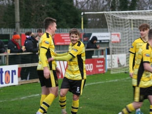 Two ‘fortuitous’ penalties see Bucks beyond Ivybridge