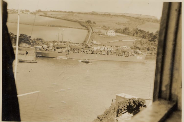1939 - 1945 American navy in Salcombe Harbour during World War Two. Barrage balloons and ships.
