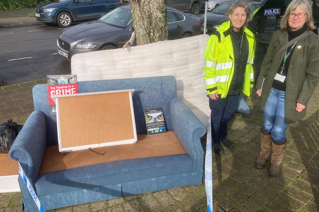Fly-tipping event raises awareness in Dartmouth