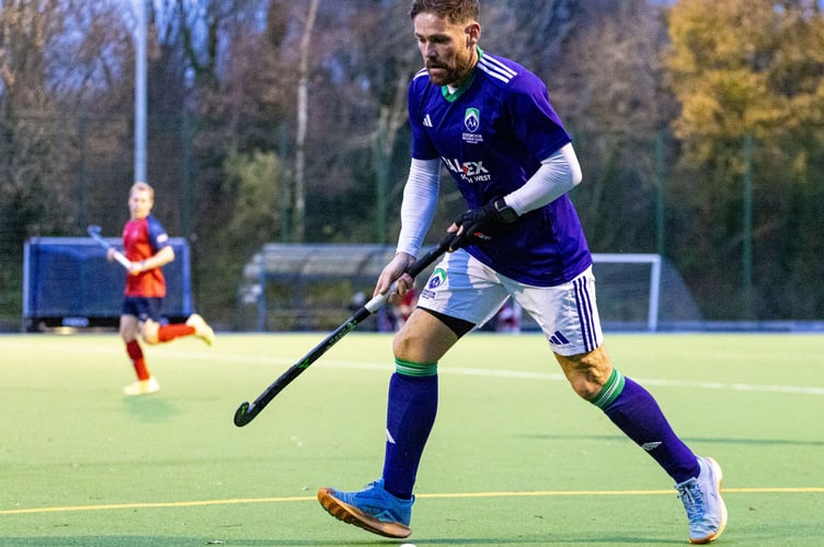 Phil Hampson opened the scoring for Ashmoor Men's Second team but it wasnt enough to beat Devonport.