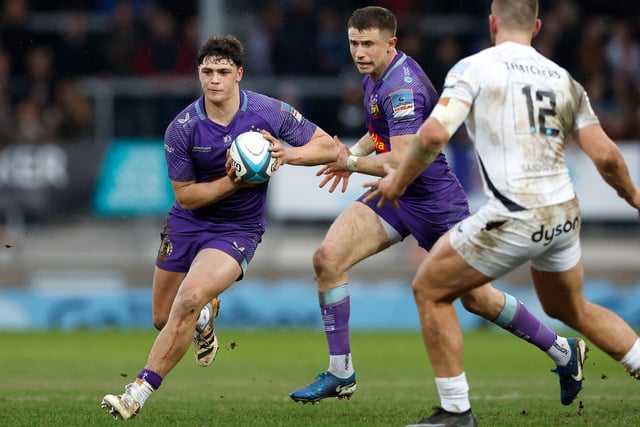Chiefs advance into last four with victory over Cup holders
