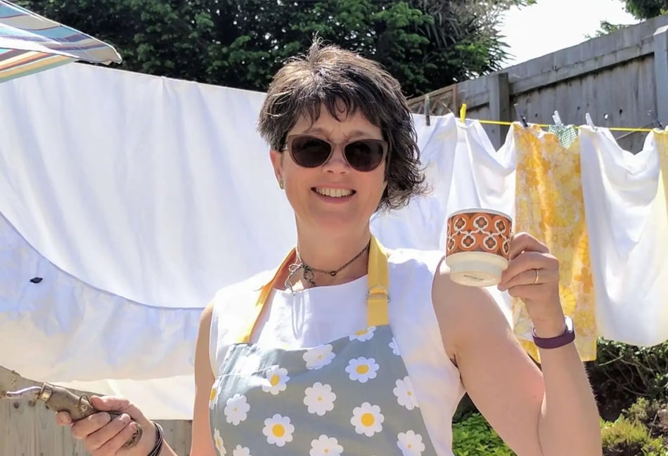 Totnes musicians unite for Rowcroft Hospice in memory of Sue Bradshaw