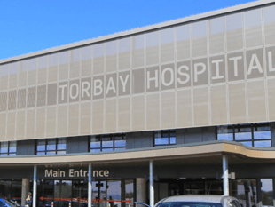 Torbay Hospital unveils new birthing suite for women
