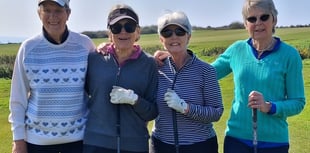 Heather and Jan narrowly win winter foursomes final at Thurlestone
