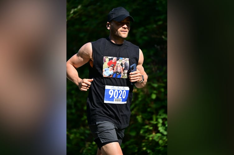 Joe Benjamin-Guest is running 7 marathons in 7 days for Butterfly Thyroid Cancer Trust.