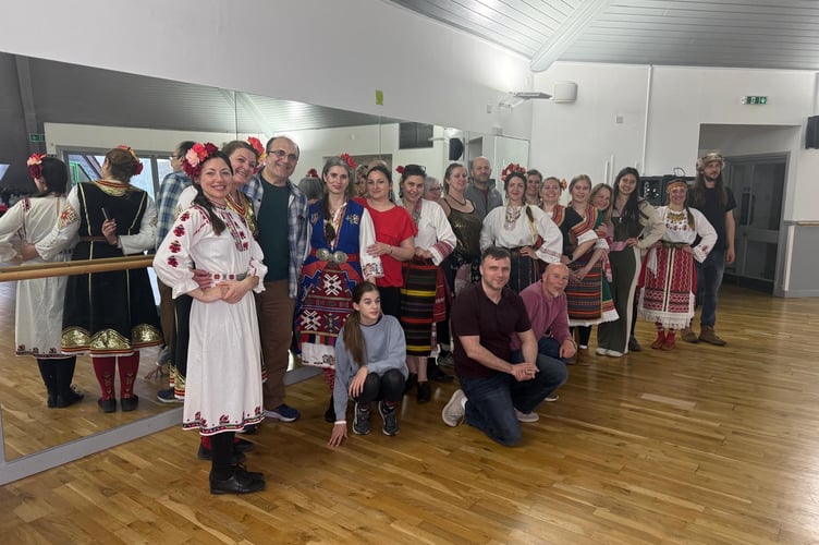 The Bulgarian dancers