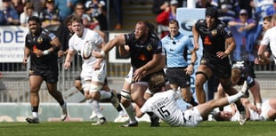 Baxter’s Chiefs hit back in style to stun champions