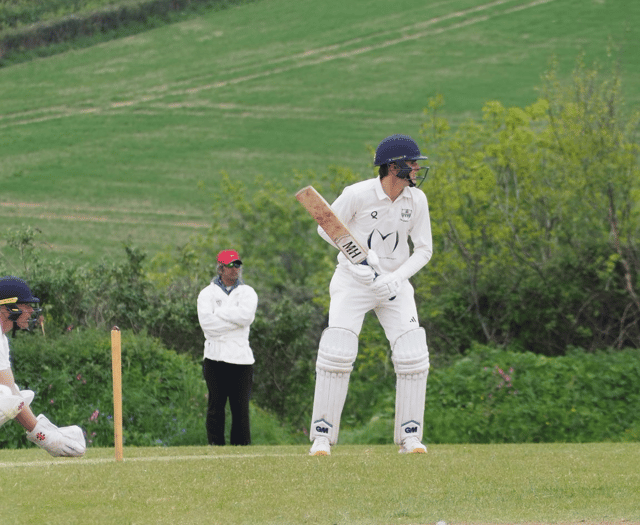 Kingsbridge hand out a thumping