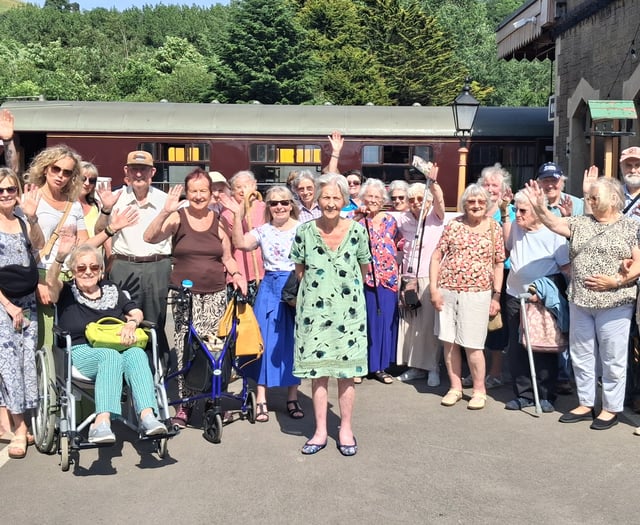 Kingsbridge Memory Club's day out on railway