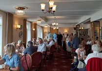 Fundraiser serves up £1,445 for Salcombe patients