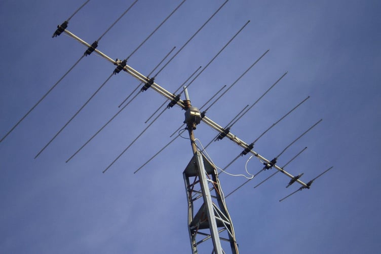 Mobile network services are being upgraded in Ivybridge - Image by PublicDomainPictures from Pixabay