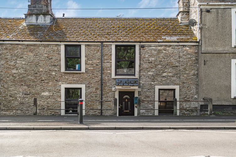 Luscombe Maye