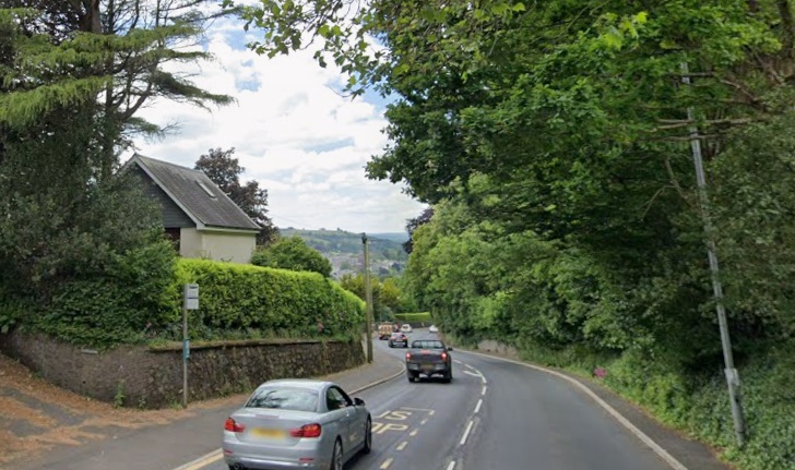 Totnes road with 240 speeders may get new pedestrian crossing ...